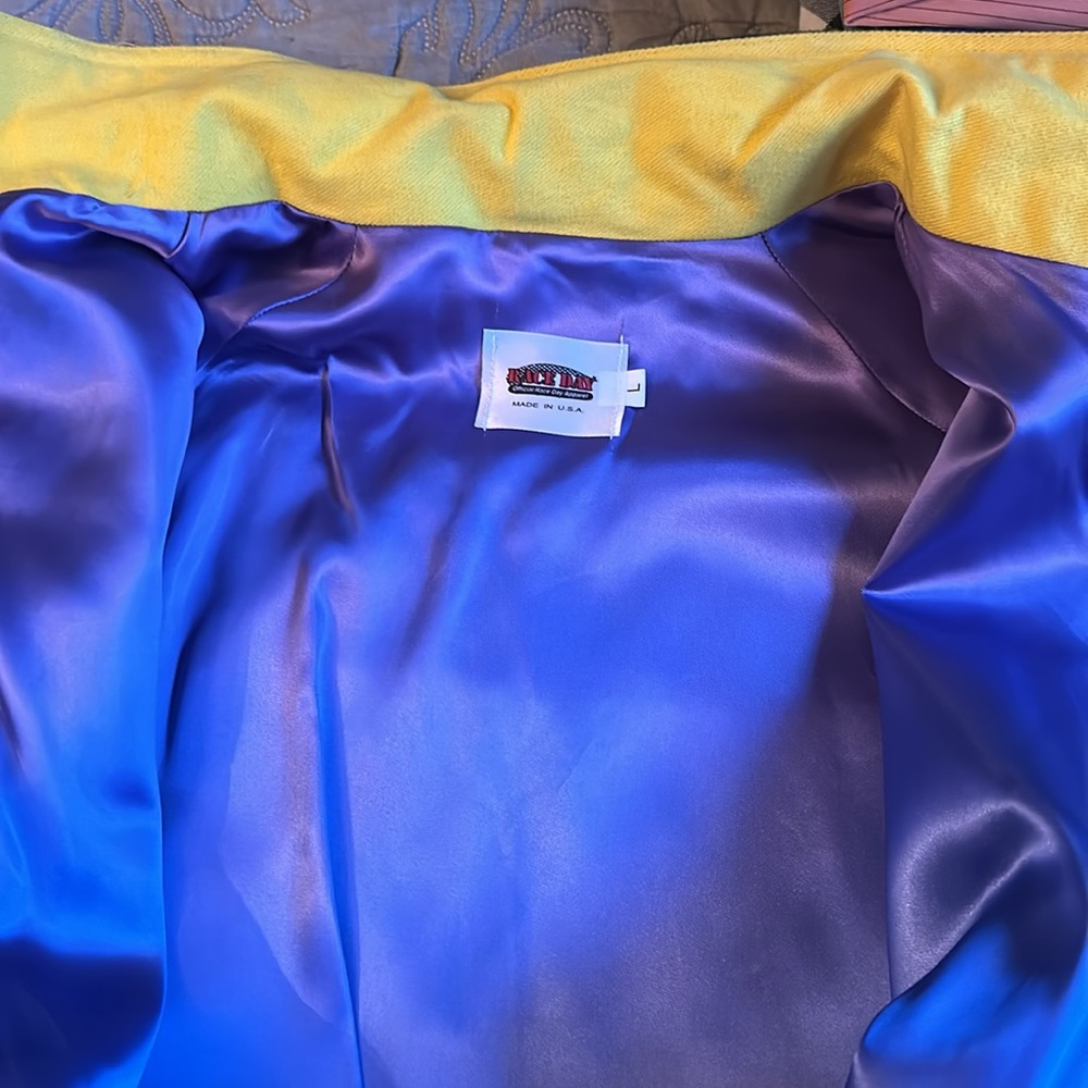 Cheerios Racing Team Coat - Picture 4 of 4